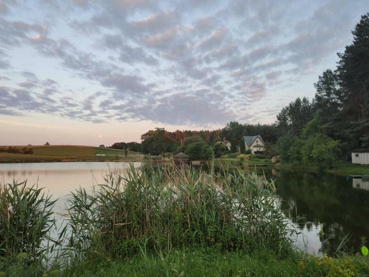 Stawy U Sikory - Dom Rybak - Agroturystyka I Lowisko Nowa Wies  Exteriör bild