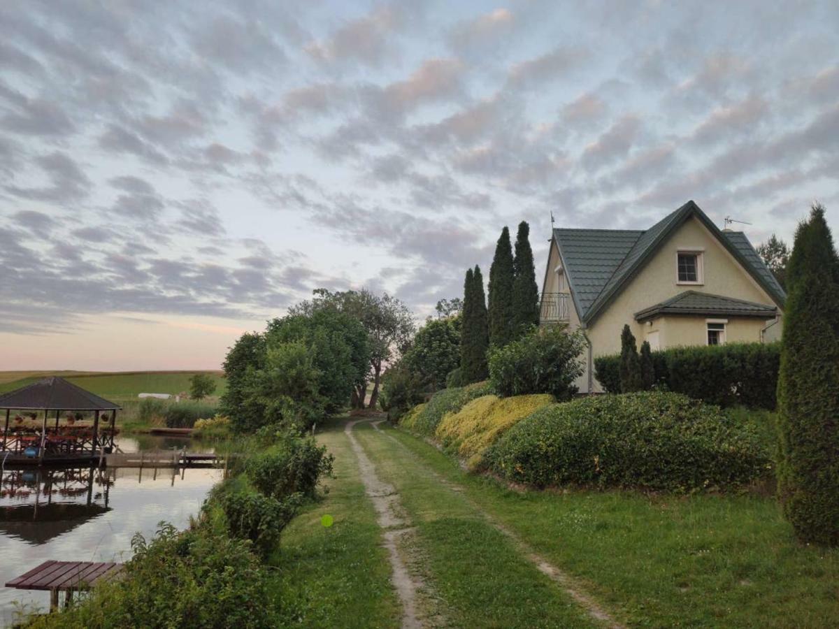 Stawy U Sikory - Dom Rybak - Agroturystyka I Lowisko Nowa Wies  Exteriör bild