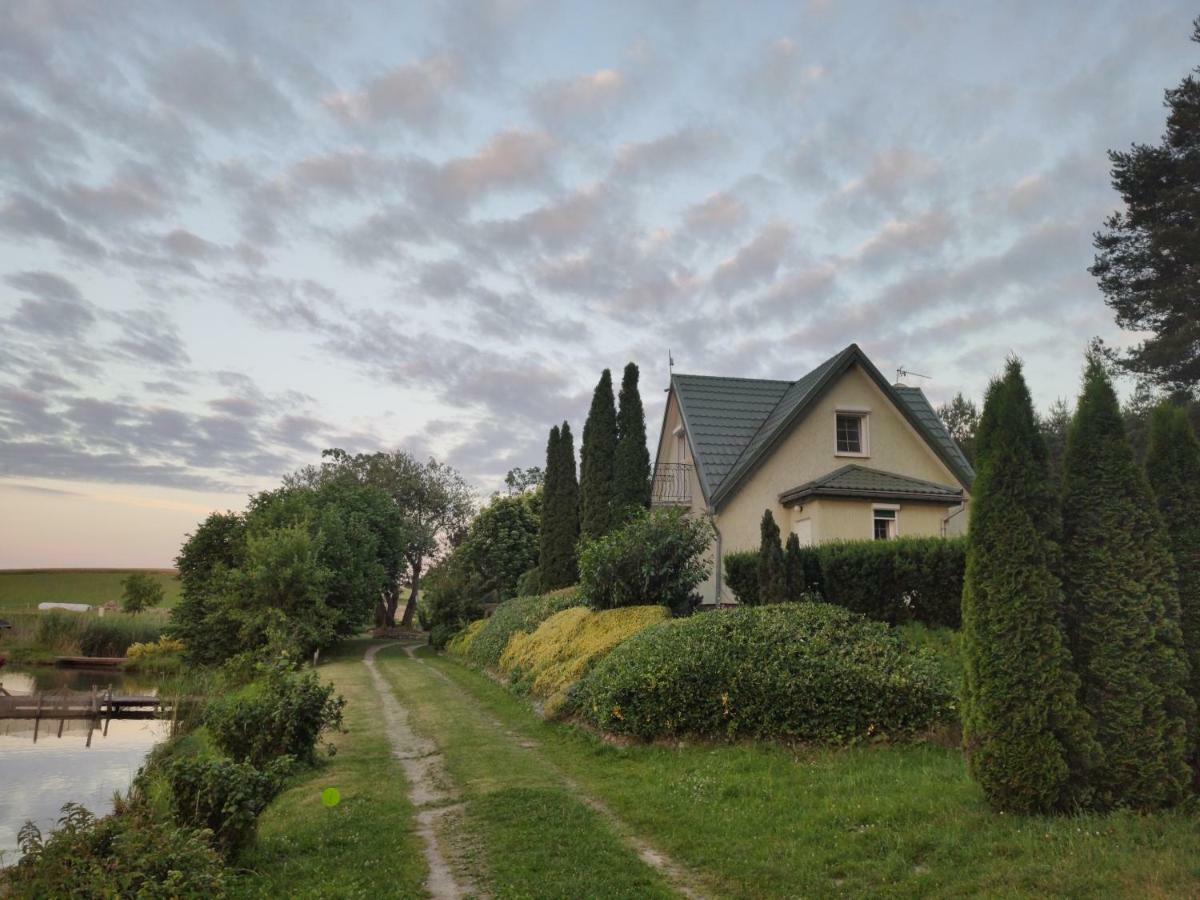 Stawy U Sikory - Dom Rybak - Agroturystyka I Lowisko Nowa Wies  Exteriör bild